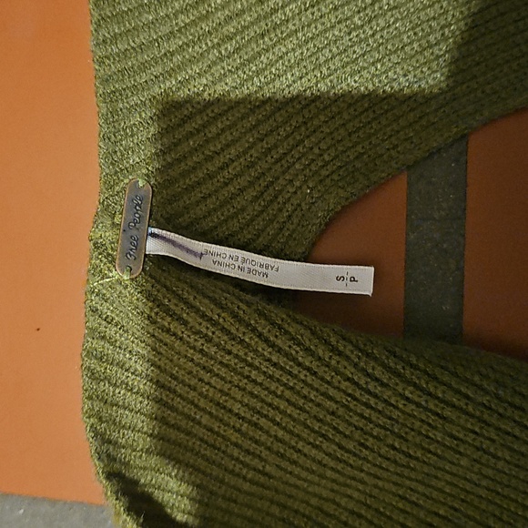 Free People Saffron Sweater Size S - Picture 2 of 4